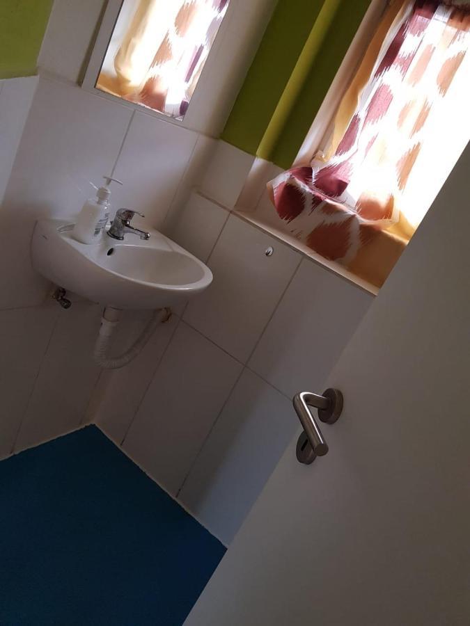 Lmi Haus & Urlaub Monteurwohnungen 2 뮌싱겐 외부 사진